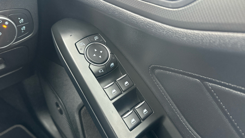 Ford Focus 1.0 EcoBoost 125 Titanium X 5dr Petrol Hatchback